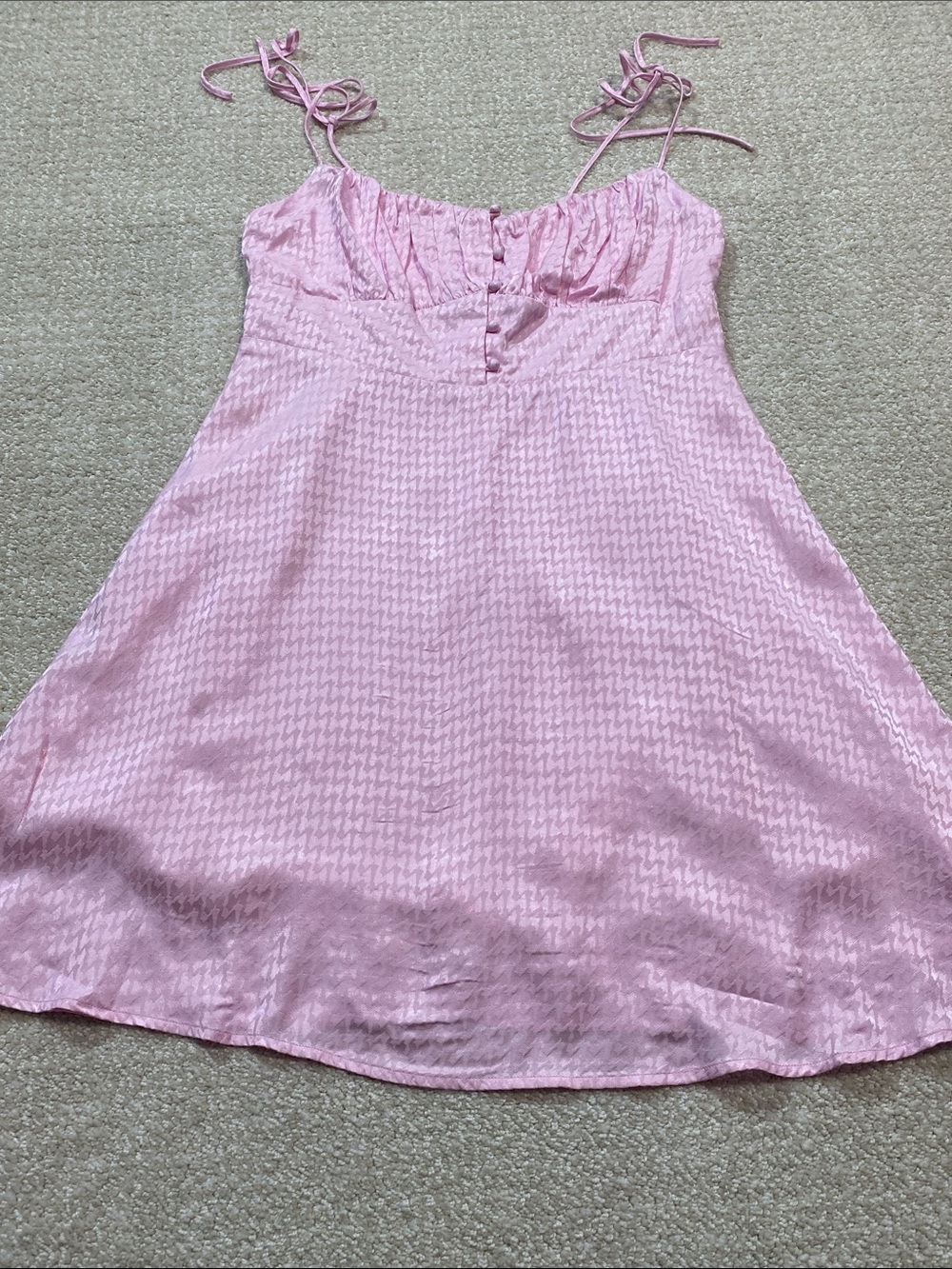 Astr Pink Tie-Shoulder Mini Dress with Ruched Bodice Size M 100% Viscose - Picture 14 of 16